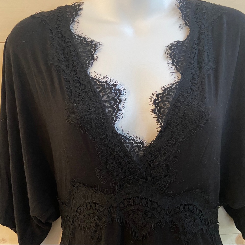 💚 {topshop} lace romper - Picture 4 of 5